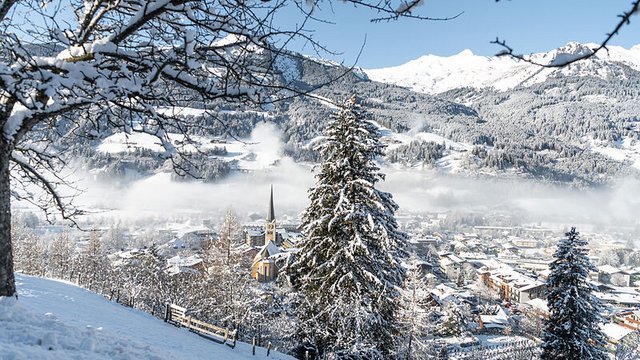 verschneiter Blick auf Bad Hofgastein