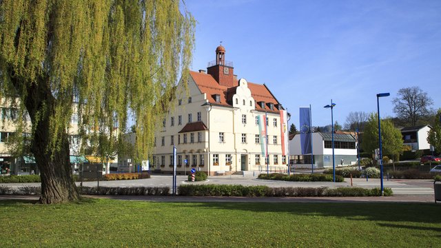 hauptplatz bad schallerbach