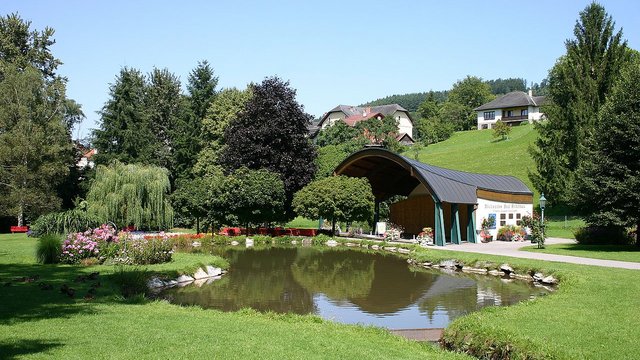 Blick auf Kurpark Bad Schönau